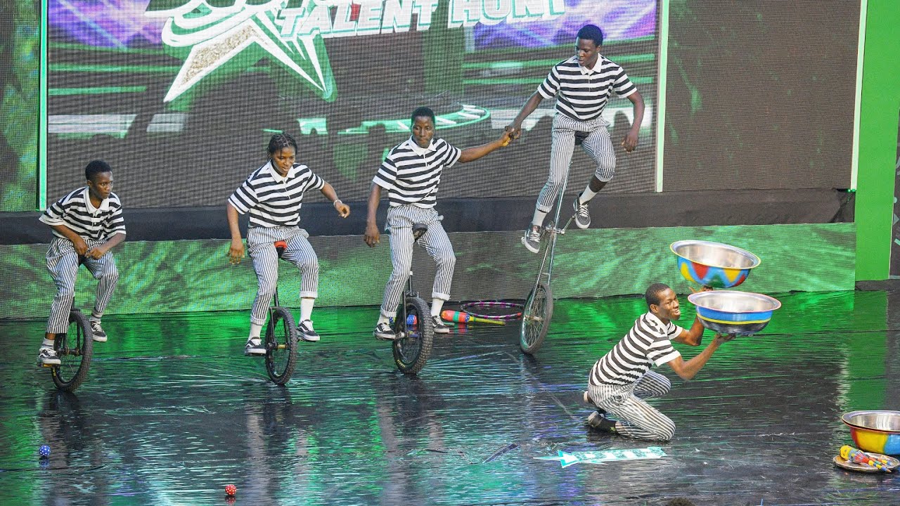 UniCycle Artist game activity rent in Hyderabad